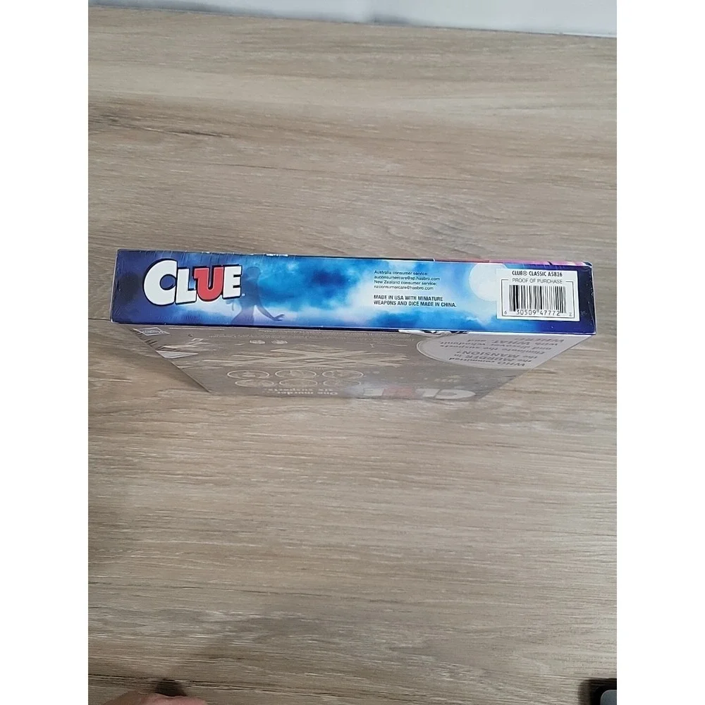 Hasbro Clue The Classic Mystery Board Game -‎ A5826079